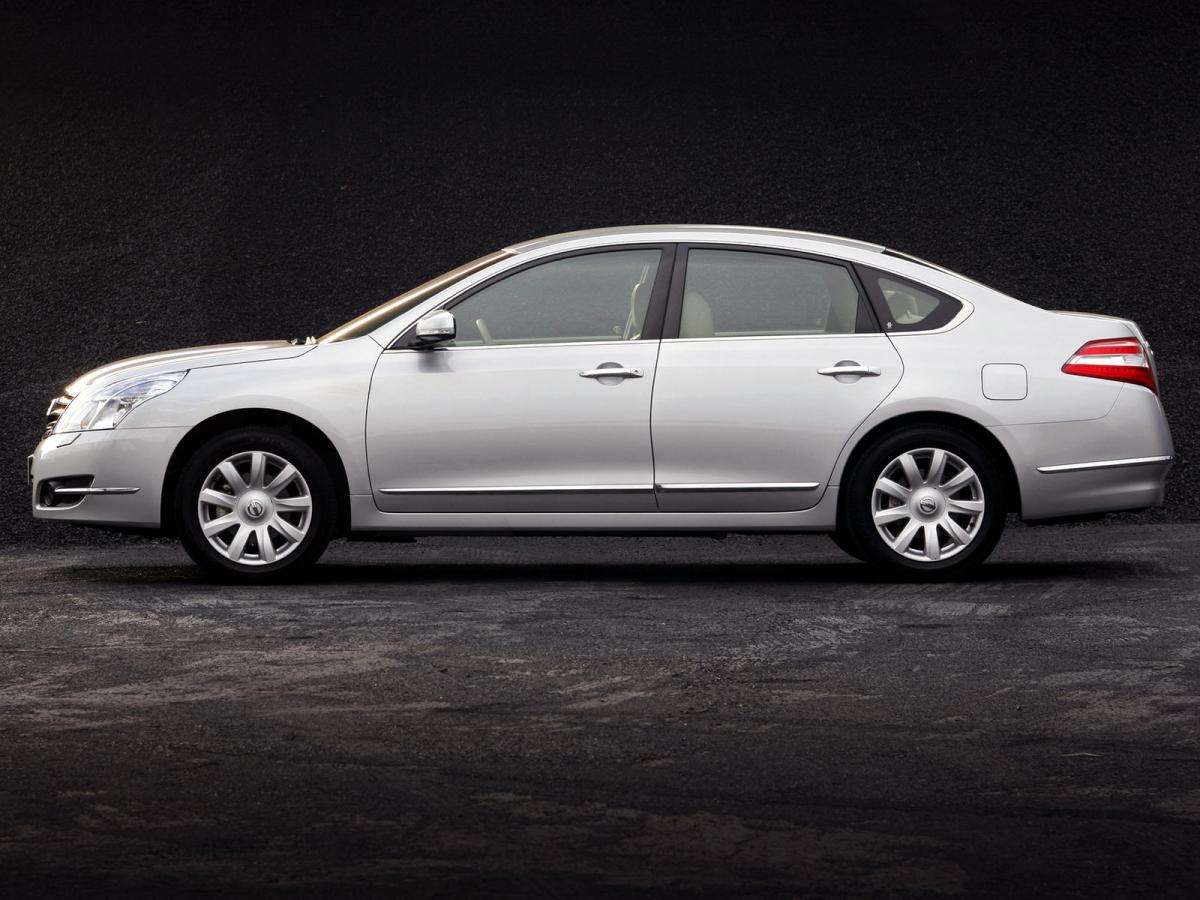 Nissan Teana technical specifications and fuel economy